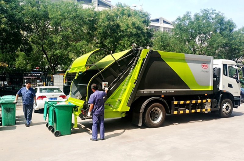 吸污车行业：推动城市清洁新风尚